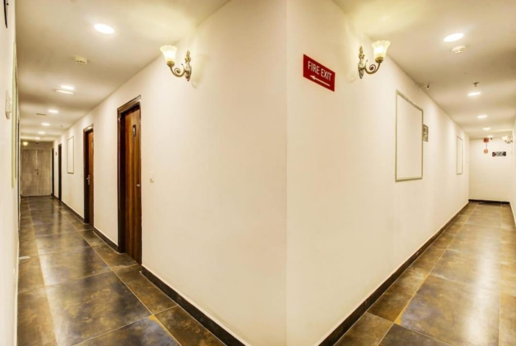 Blossoms Room Hotel Rr Hyderabad Exterior photo