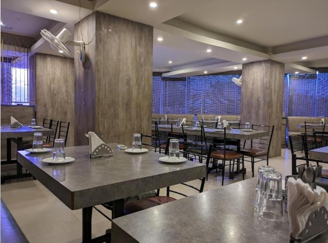 Blossoms Room Hotel Rr Hyderabad Exterior photo
